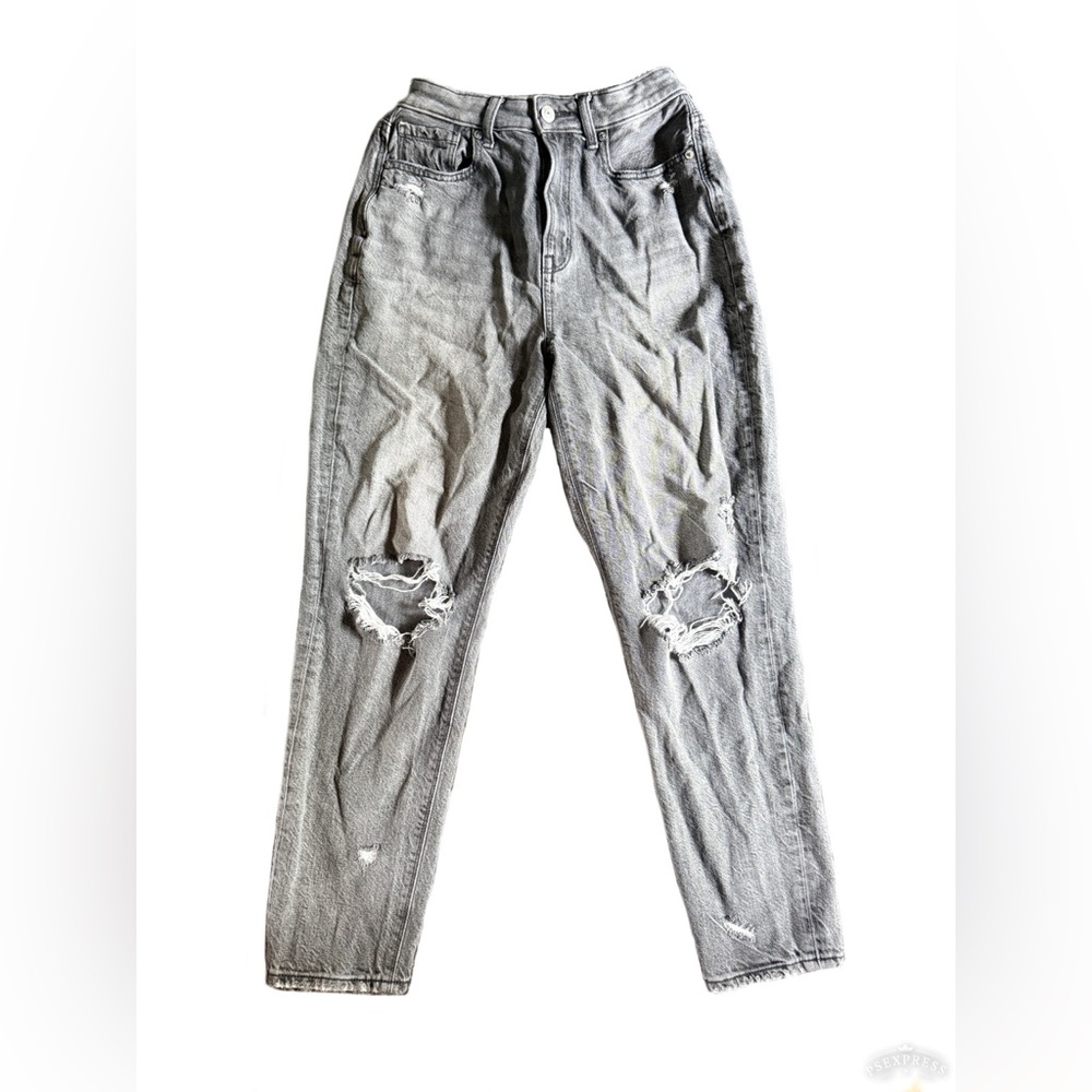 American Eagle Women’s High Rise Mom Jeans